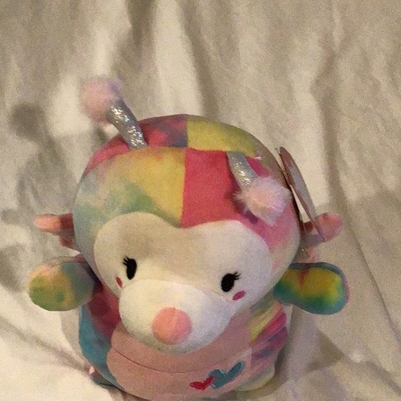 ORIGINAL SQUISHMALLOWS Hug Mees - Picture 4 of 7